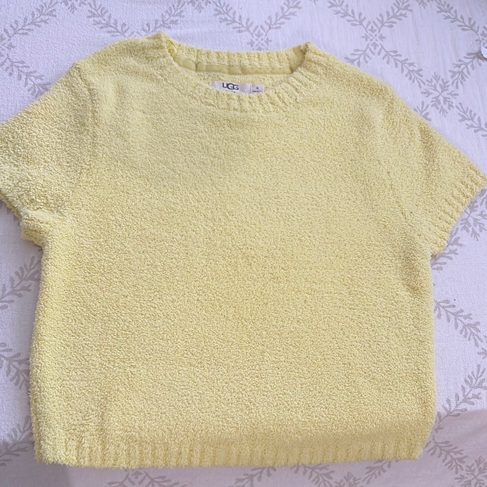 UGG Yellow Textured Short Sleeve Top